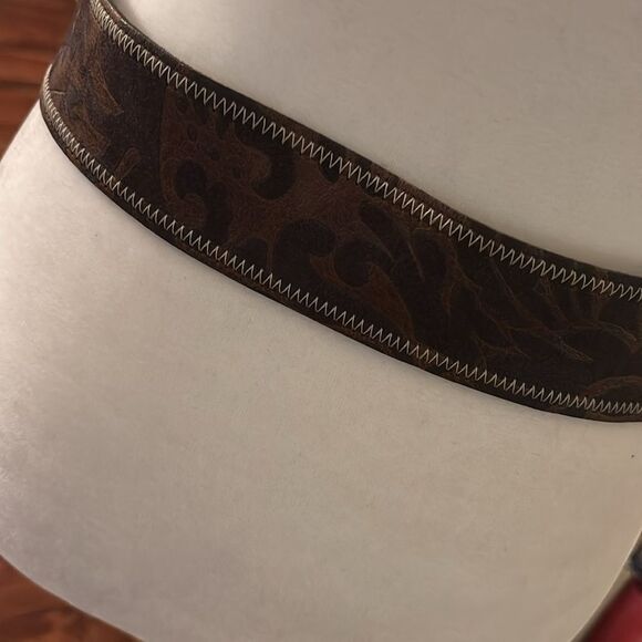 Streets Ahead Brown Leather Belt with Beaded Fringe - S